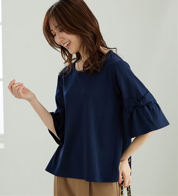 BELLUNA（ベルーナ）の「リボン付フレアー袖プルオーバー（カットソー）」｜詳細画像