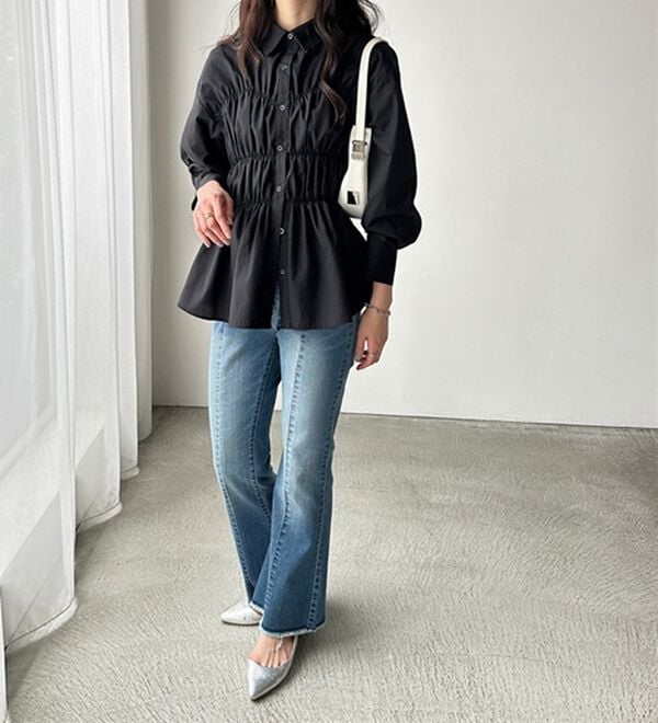 GeeRA（ジーラ）の「シャーリングビスチェデザインシャツ（シャツ）」｜詳細画像