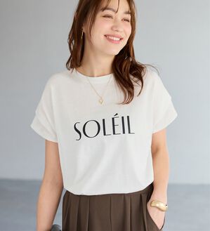 Viola e Viola（ヴィオラ エ ヴィオラ）の「脱普通！すっきり見え大人の上品Ｔシャツ（Tシャツ）」｜詳細画像