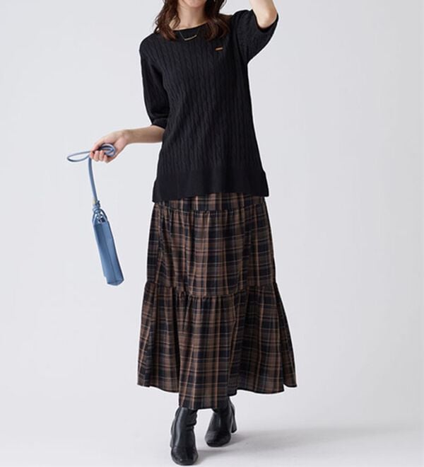 BELLUNA（ベルーナ）の「軽やか綿混！ケーブルニットプルオーバー（ニット・セーター）」｜詳細画像