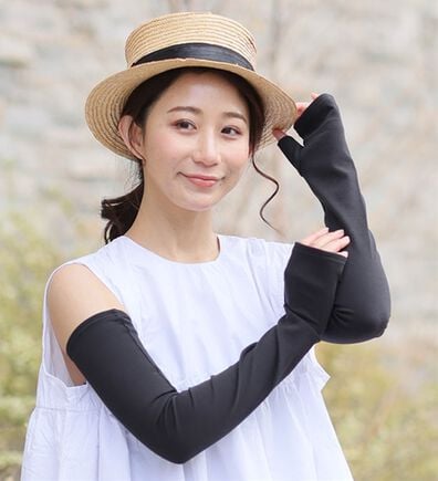 A HAPPY MARILYN（アハッピーマリリン）の「【Ｍ～８Ｌ】【接触冷感・吸水速乾】日差しから守るアームカバー（その他ファッション小物）」