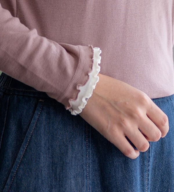 BELLUNA（ベルーナ）の「重ね着風フリル衿プルオーバー（カットソー）」｜詳細画像