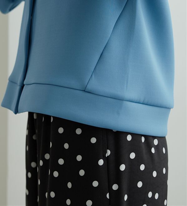 BELLUNA（ベルーナ）の「きれい見えスナップボタンカーディガン（ニットカーディガン）」｜詳細画像