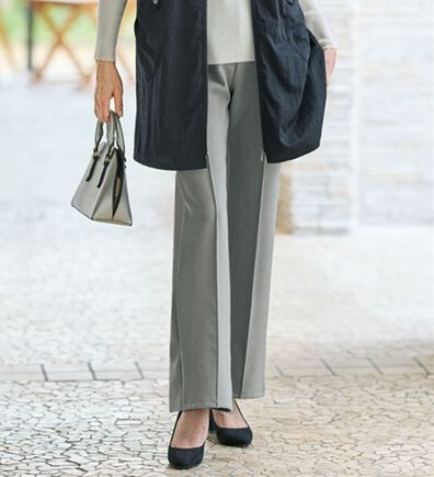 BELLUNA（ベルーナ）の「お出かけ静電防止ストレッチパンツ（フルレングスパンツ）」