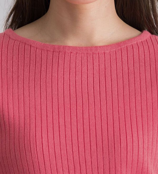Pierrot（ピエロ）の「【洗濯機で洗える】ネックが選べるシルクタッチ半袖リブニット（ニット・セーター）」｜詳細画像
