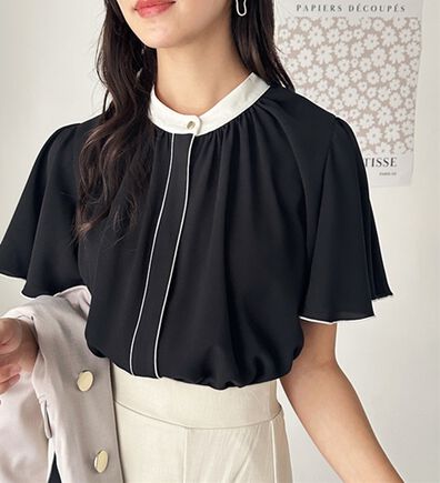 GeeRA（ジーラ）の「前後２ＷＡＹ配色フレアー袖ブラウス（ブラウス）」