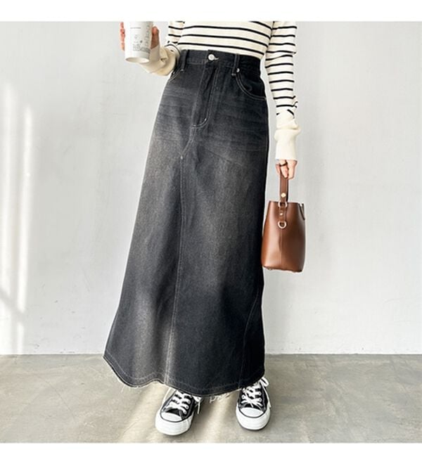 GeeRA（ジーラ）の「バックスリットデニムロングスカート（ロングスカート）」｜詳細画像