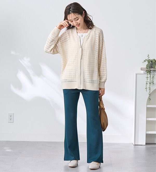 BELLUNA（ベルーナ）の「シュッと体型カバー！ジャストフィットフレアーパンツ（フルレングスパンツ）」｜詳細画像