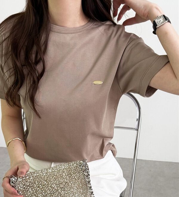 GeeRA（ジーラ）の「ロゴプレート付コンパクトＴシャツ（Tシャツ）」｜詳細画像