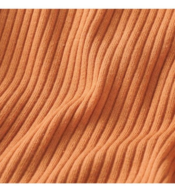 YU'NOW（ユナウ）の「カップ付クロップドバッククロスキャミソール（ブラトップ・カップ付きインナー）」｜詳細画像