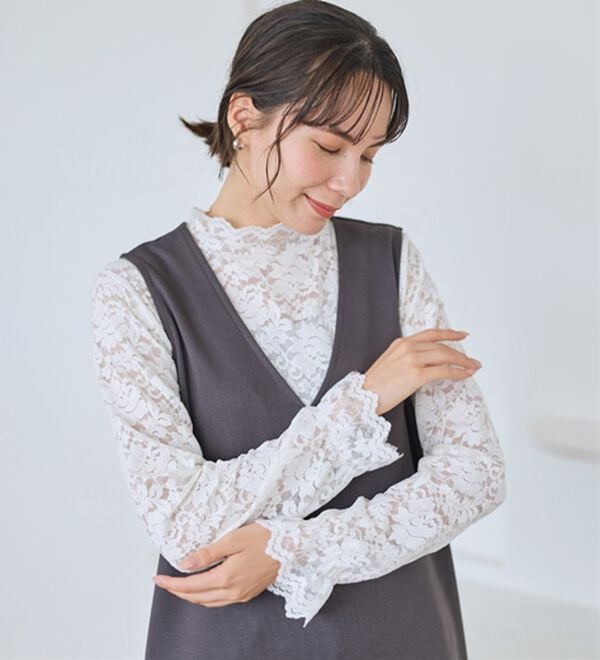 LAVIENNE（ラヴィエンヌ）の「【選べる襟・袖】着映え叶う上品レースインナー（肌着・インナーウェア）」｜詳細画像