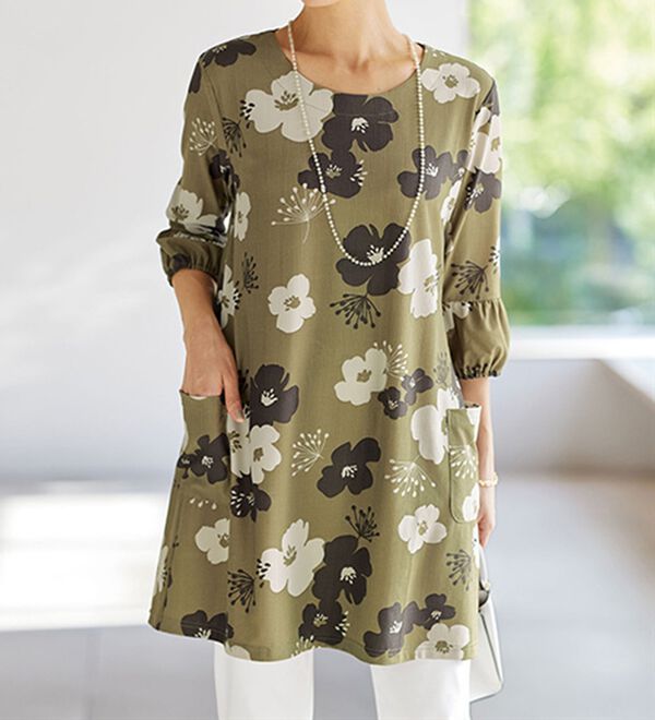 BELLUNA（ベルーナ）の「ひんやり冷感素材花柄プリントチュニック（チュニック）」｜詳細画像