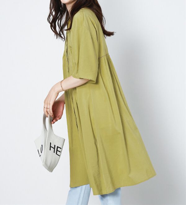 BELLUNA（ベルーナ）の「レース使いフレアーシルエットワンピース（チュニックワンピース）」｜詳細画像