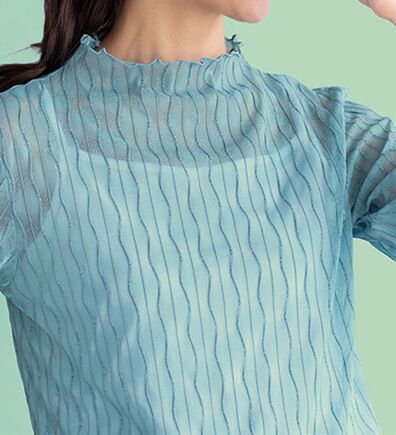 BELLUNA（ベルーナ）の「【５分袖】波柄立体ジャカードシアーインナー（カットソー）」