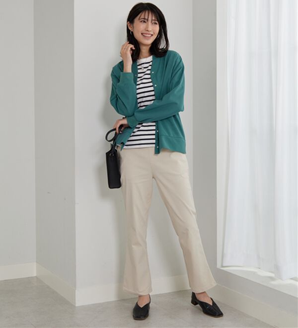 BELLUNA（ベルーナ）の「綿タッチハイパー美脚フレアーパンツ（フルレングスパンツ）」｜詳細画像