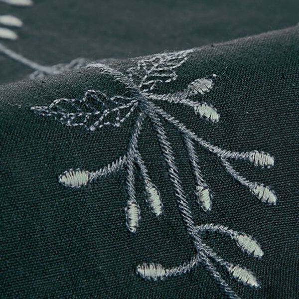 BELLUNA（ベルーナ）の「インド綿麻ボタニカル柄刺しゅうチュニック（チュニック）」｜詳細画像