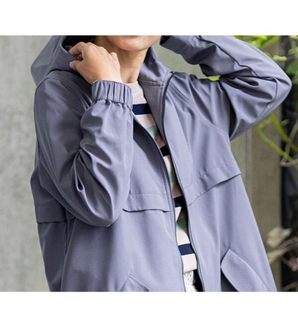 BELLUNA（ベルーナ）の「はっ水加工ボンディング素材ロング丈パーカー（ハーフコート）」｜詳細画像