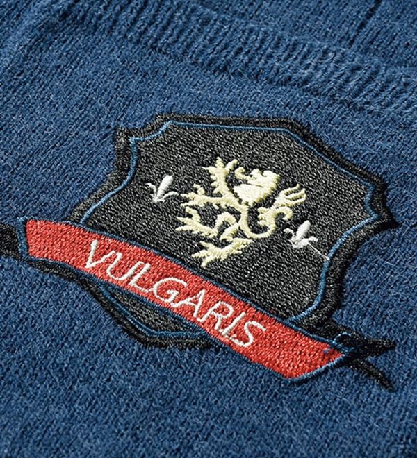 「選べる刺しゅうポケット付ベスト（メンズニット・セーター）」｜詳細画像