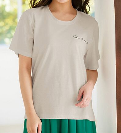 LAVIENNE（ラヴィエンヌ）の「カップ付ロゴＴシャツ（パジャマ・ルームウェア）」