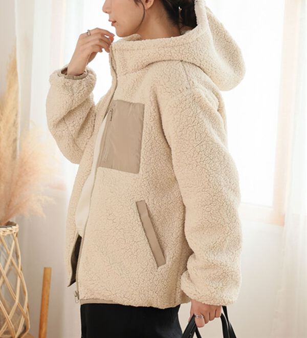 A HAPPY MARILYN（アハッピーマリリン）の「【Ｌ～８Ｌ】中綿入りボアフードブルゾン（ブルゾン）」｜詳細画像