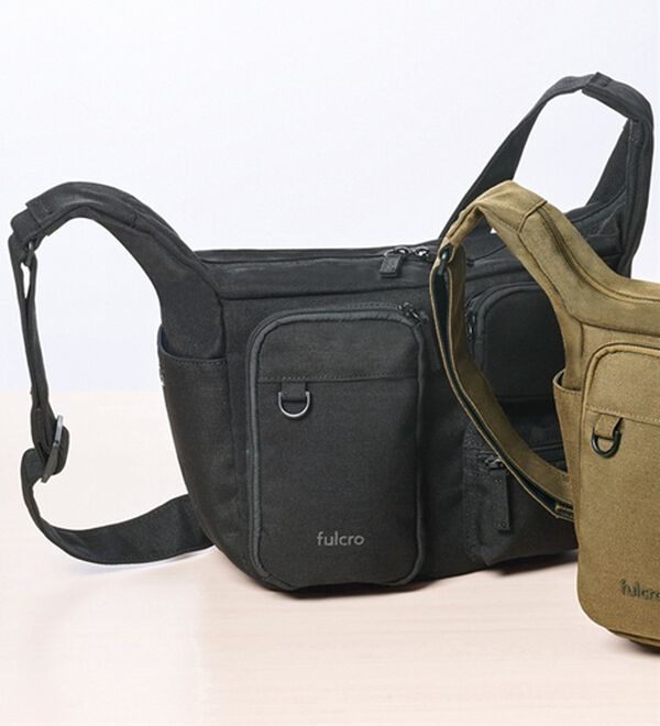 「鞄屋がこだわって作ったクロスボディショルダー（メンズボディバッグ・ウエストポーチ）」｜ブラック