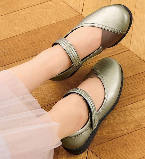 BELLUNA（ベルーナ）の「５Ｅ幅広外反母趾対応の甲ベルトシューズ（パンプス）」｜詳細画像