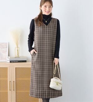 alotta（アロッタ）の「Vネックジャンパースカート（ジャンパースカート）」｜グレー系チェック