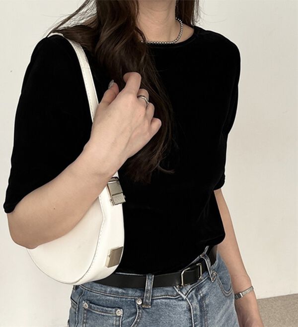 GeeRA（ジーラ）の「ベロアバックオープンカットソー（カットソー）」｜詳細画像