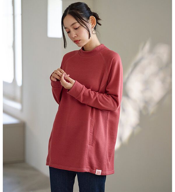 BELLUNA（ベルーナ）の「綿入り素材ラグランデザインポケットトレーナー（トレーナー・スウェット）」｜詳細画像