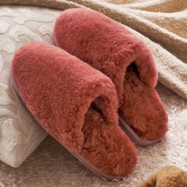 「ふかふかムートンスリッパ（スリッパ・ルームシューズ）」｜ピンク