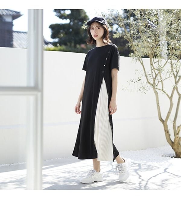 GeeRA（ジーラ）の「ボタン付スリットプリーツ切替ワンピース（カットソーワンピース）」｜詳細画像