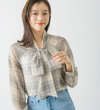 Pierrot（ピエロ）の「選べる柄２ｗａｙリボンブラウス（ブラウス）」