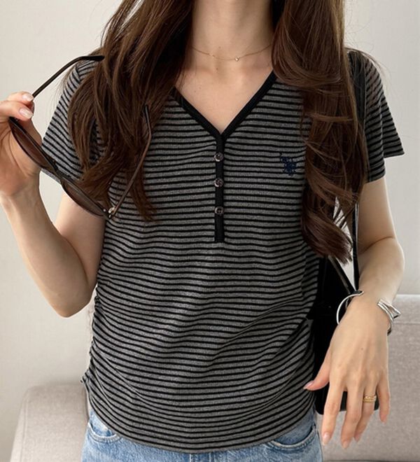 GeeRA（ジーラ）の「【U.S. POLO ASSN.】接触冷感Vネックヘンリーリブカットソー（カットソー）」｜詳細画像
