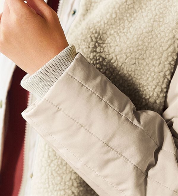 BELLUNA（ベルーナ）の「ボア切替キルトデザインミドル丈コート（ハーフコート）」｜詳細画像