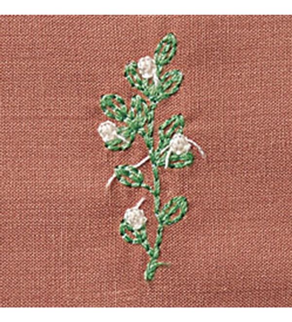 BELLUNA（ベルーナ）の「花柄刺しゅう切替デザインプルオーバー（カットソー）」｜詳細画像