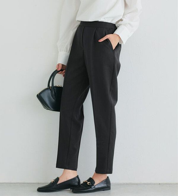 Pierrot（ピエロ）の「【選べる丈】高見えすっきりテーパードパンツ（フルレングスパンツ）」｜詳細画像