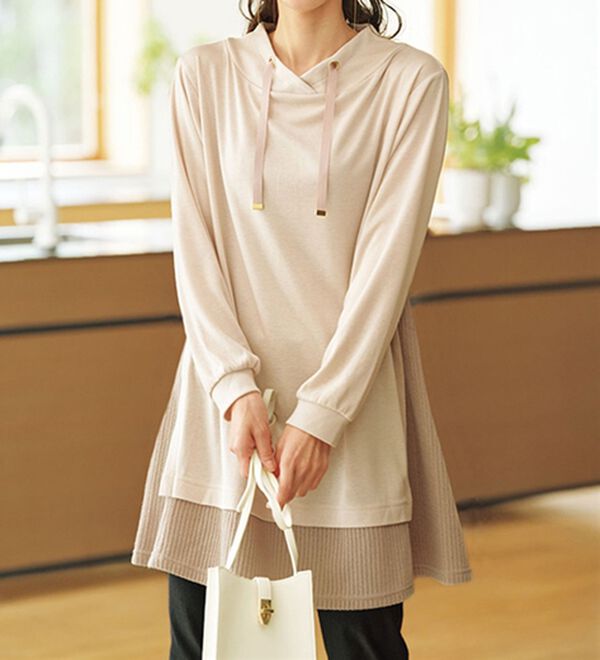 BELLUNA（ベルーナ）の「ワイドネック裾リブ切替チュニック（チュニック）」｜アイボリー系