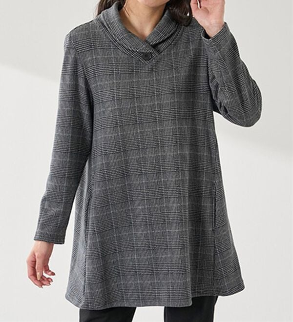 BELLUNA（ベルーナ）の「まるで着る毛布！裏ファーデザインチュニック（チュニック）」｜詳細画像