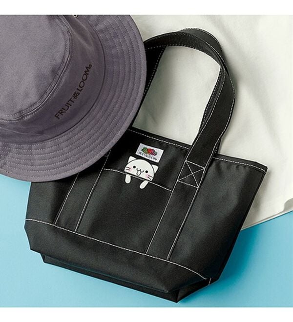 BELLUNA（ベルーナ）の「＜べるーにゃ&times;フルーツオブザルーム＞ポケット付ひょっこりミニトートバッグ（トートバッグ）」｜詳細画像