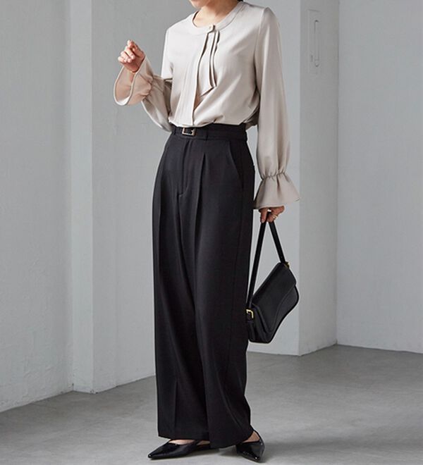 RANAN（ラナン）の「パール付きボウタイブラウス（ブラウス）」｜詳細画像