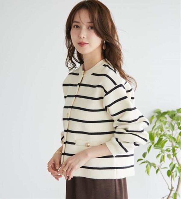 RANAN（ラナン）の「【4つの機能付き】洗える！ゴールド調ボタンニットカーディガン（ニットカーディガン）」｜ボーダー
