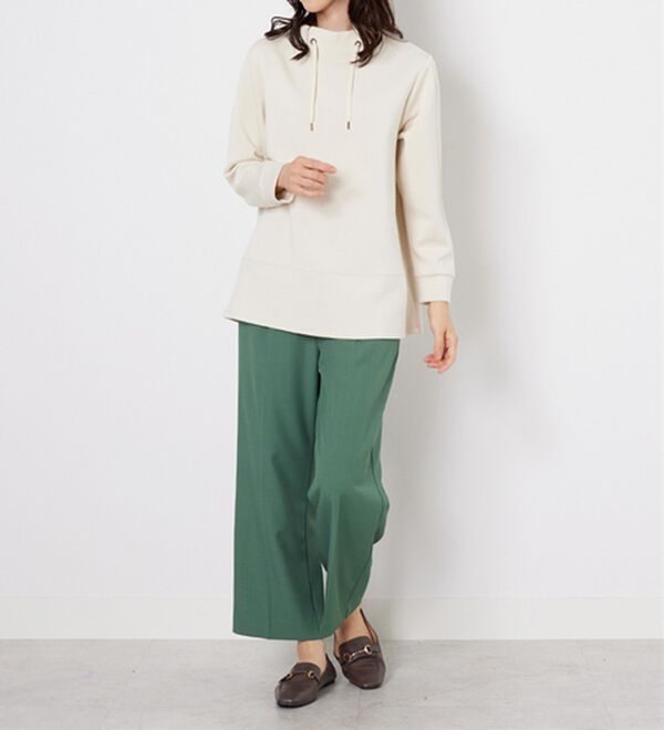 BELLUNA（ベルーナ）の「ワイドネック切替デザインプルオーバー（カットソー）」｜詳細画像