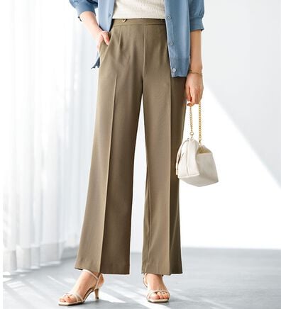 BELLUNA（ベルーナ）の「麻調ストレッチ素材美脚フレアーパンツ（フルレングスパンツ）」