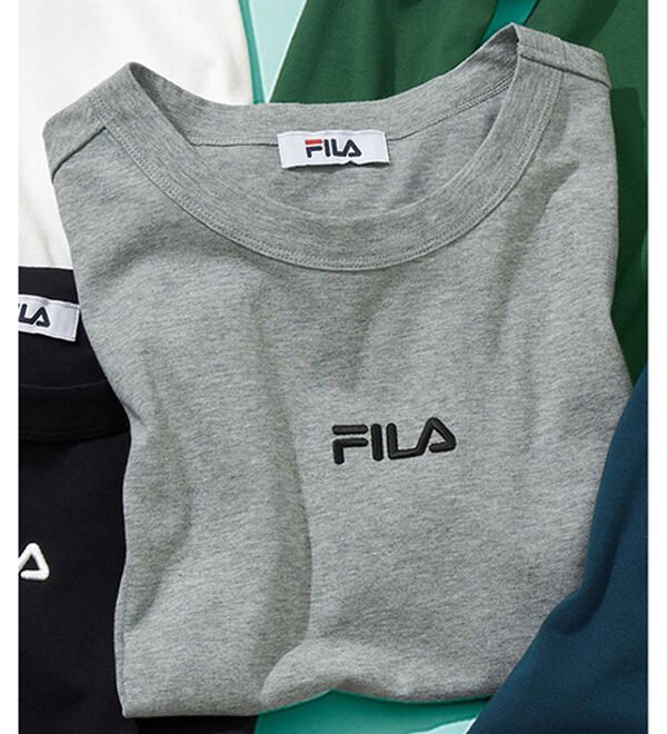 「＜フィラ＞ワンポイント刺しゅうＴシャツ（メンズカットソー）」｜グレー(半袖)
