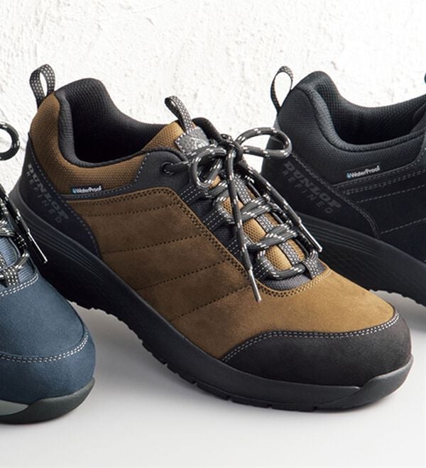 「＜ダンロップ・リファインド＞雨の日にも安心の晴雨兼用ウォーカー（メンズスニーカー）」｜キャメル