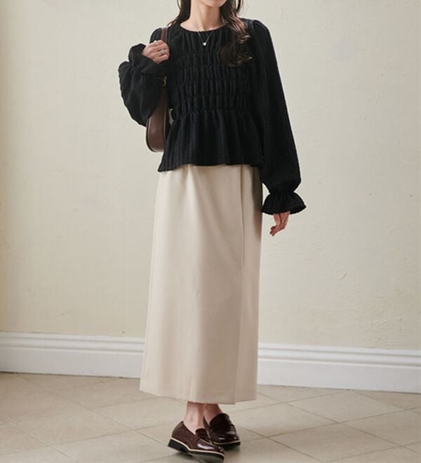 RANAN（ラナン）の「シャーリングカットブラウス（カットソー）」｜詳細画像