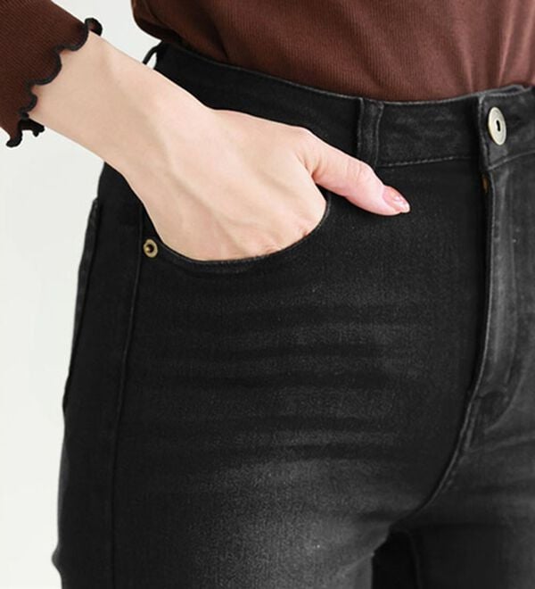 Pierrot（ピエロ）の「【ＸＳ～４Ｌ】ストレッチスキニーデニムパンツ（フルレングスパンツ）」｜詳細画像