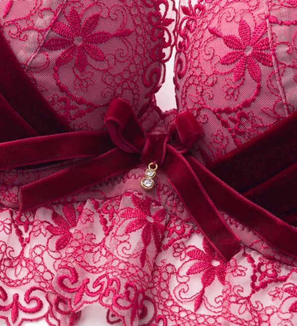 YU'NOW（ユナウ）の「まる胸メイクのちゅるんブラ＆ショーツ（ブラジャー＆ショーツセット）」｜詳細画像