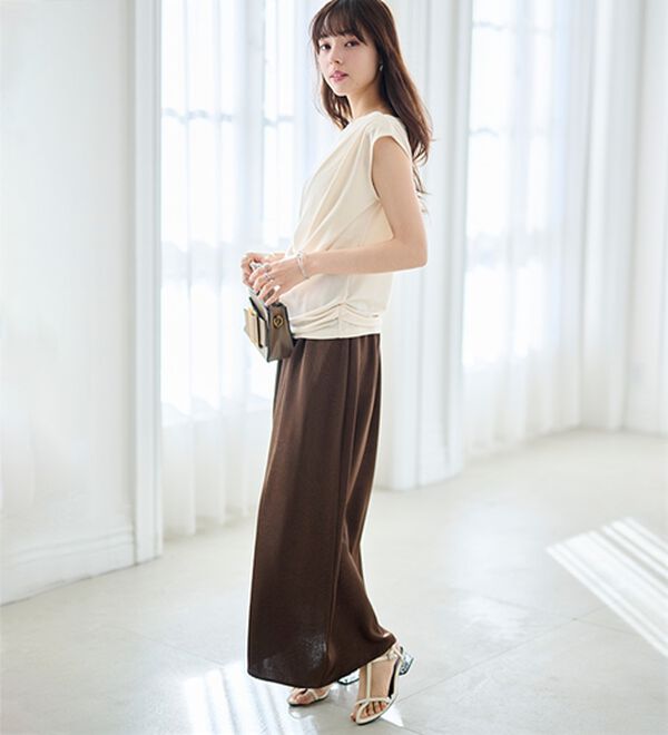 RANAN（ラナン）の「タックドレープフレンチスリーブＴ（Tシャツ）」｜詳細画像