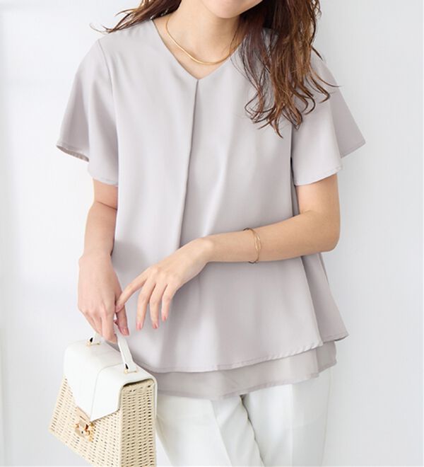 alotta（アロッタ）の「シフォンレイヤードＶネックブラウス（ブラウス）」｜詳細画像